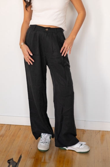 REFOUND Reformation Mason Trousers NWT — SIZE 4P