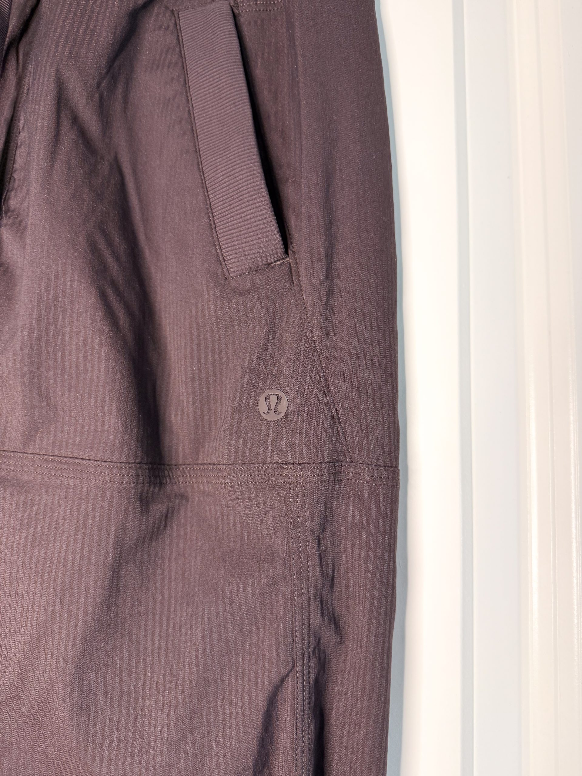 REFOUND Lululemon Dance Studio Pant SIZE 2 - Image 4