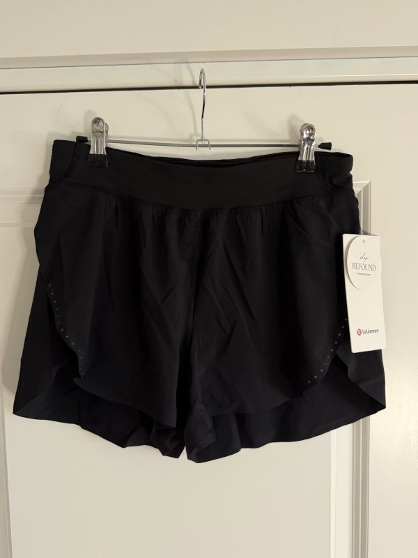 REFOUND NWT Lululemon Fast and Free High Rise Short 3” SIZE S