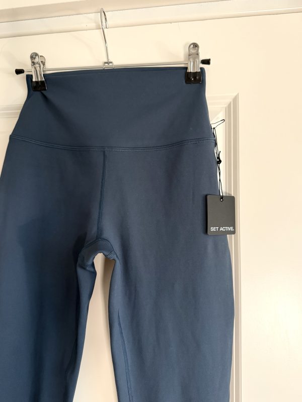 REFOUND NWT SET Active Leggings SIZE XS